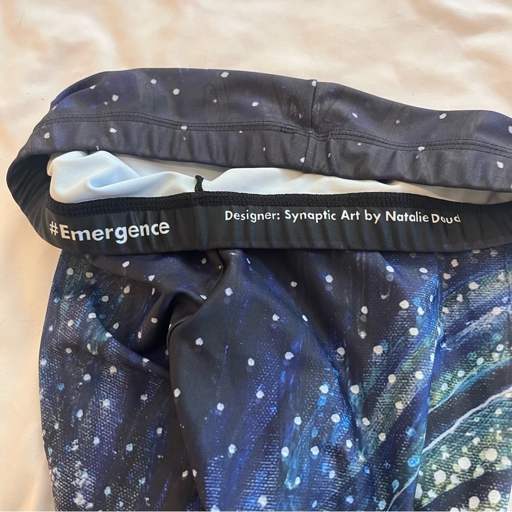 Bombsheller Leggings Emergence Synaptic Art by Natalie Doud XL - Picture 8 of 8